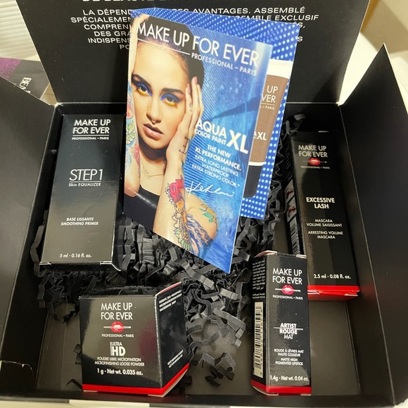 Sephora Makeup Forever - Picture 2 of 3